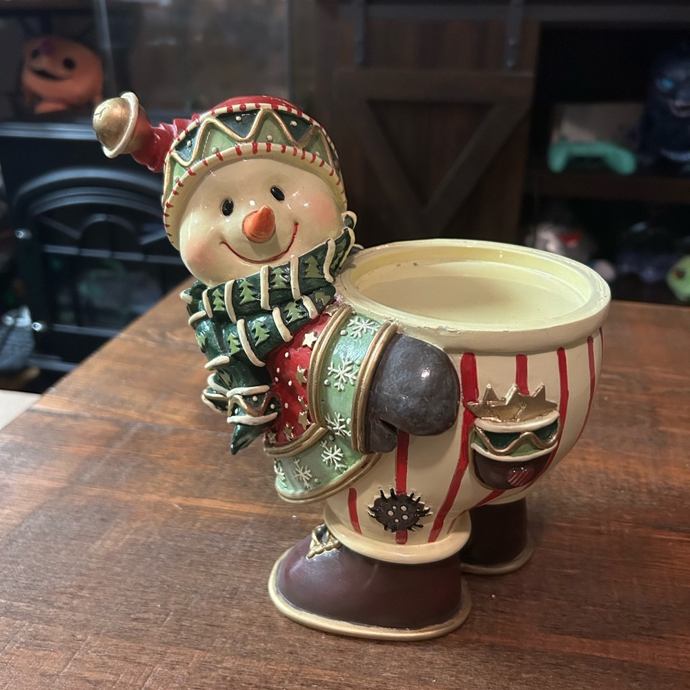 Candle holder